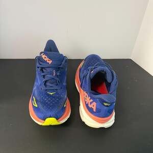 HOKA Clifton 9 Women's Running Shoes in Evening Sky / Coral Size 10